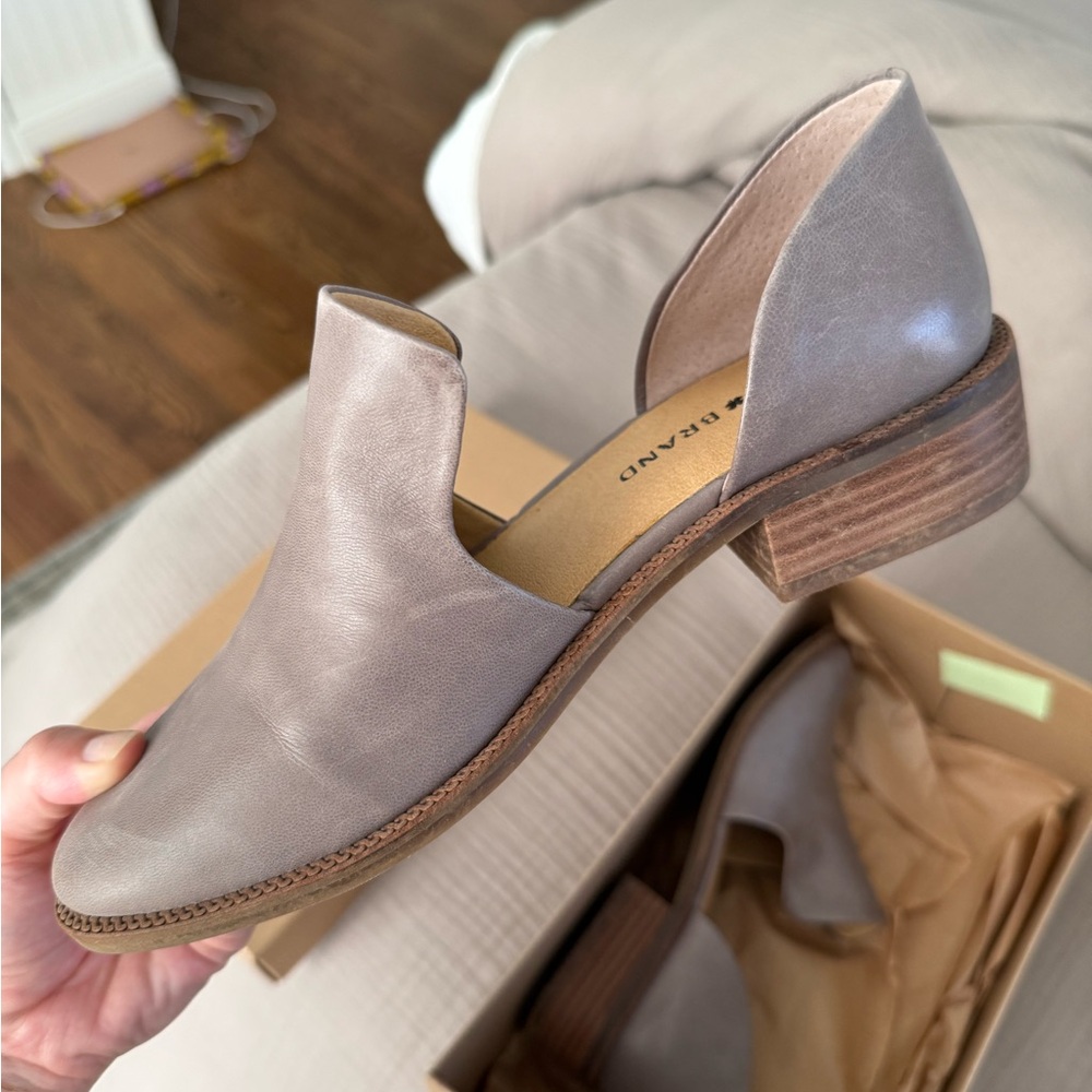 Lucky Brand Taupe Leather Mules